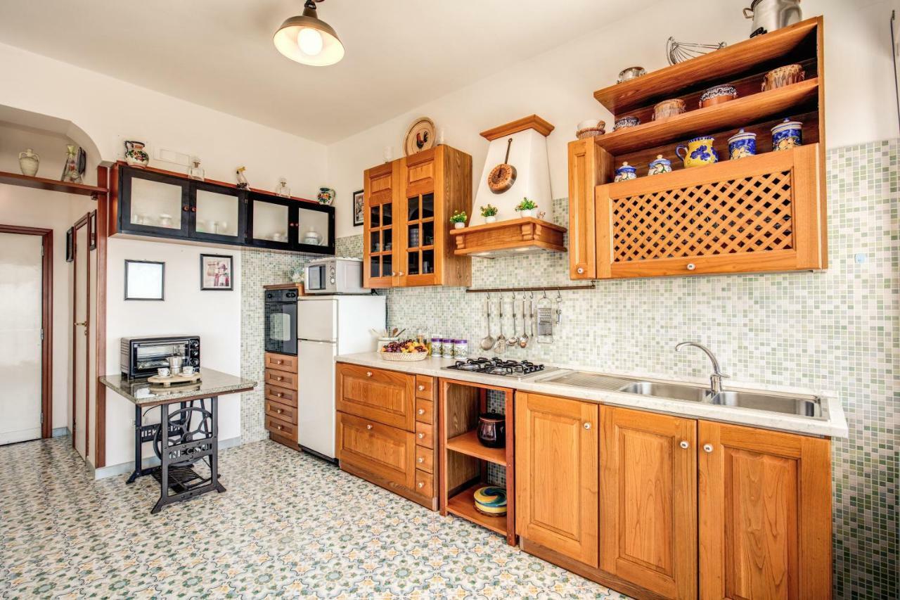Geca'S House - Panoramic Sea View Studio มัสซาลูเบรนเซ ภายนอก รูปภาพ