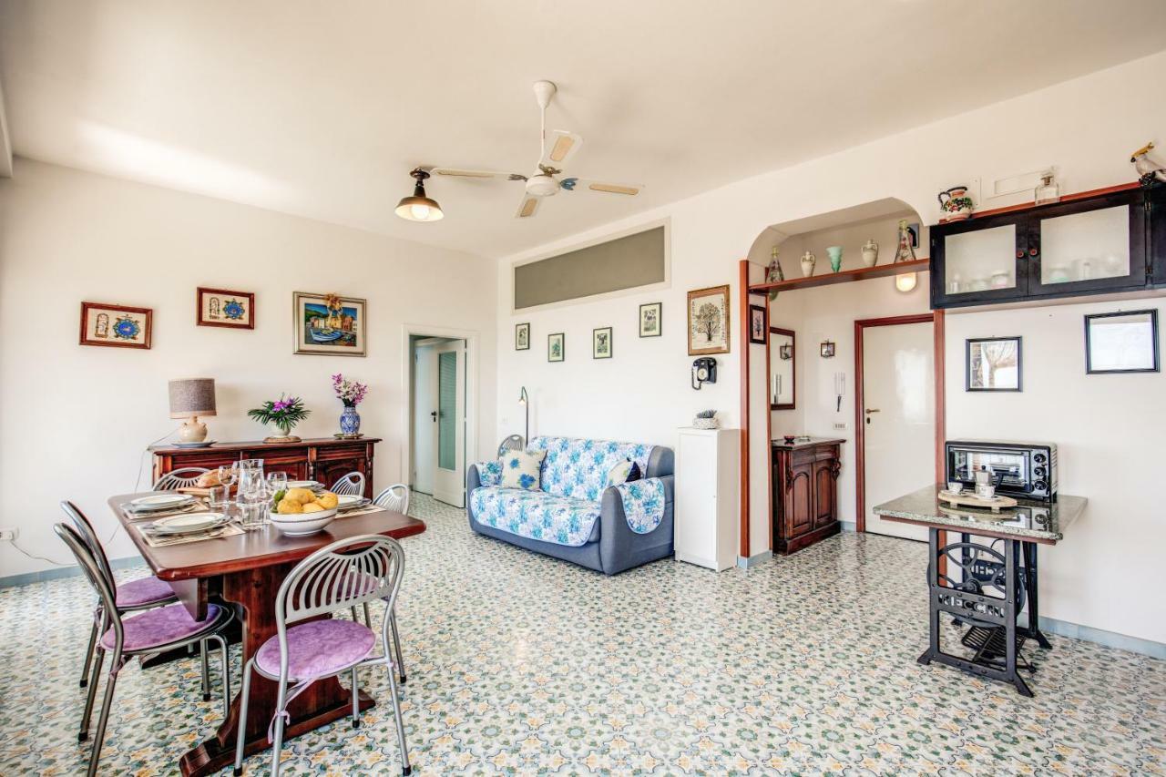 Geca'S House - Panoramic Sea View Studio มัสซาลูเบรนเซ ภายนอก รูปภาพ