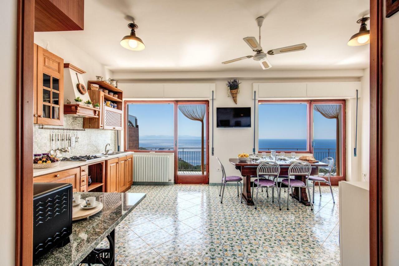 Geca'S House - Panoramic Sea View Studio มัสซาลูเบรนเซ ภายนอก รูปภาพ